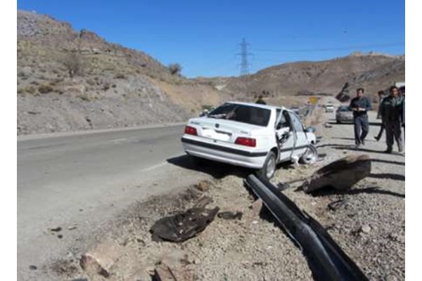 مصدومیت 21 نفر در حوادث جاده‌ای و کوهستانی در قم