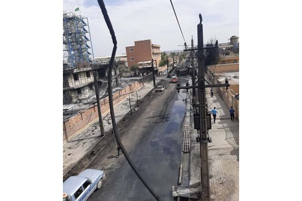 آتش‌سوزی شهرک شکوهیه قم ۲۵ میلیارد ریال به شبکه برق استان خسارت زد