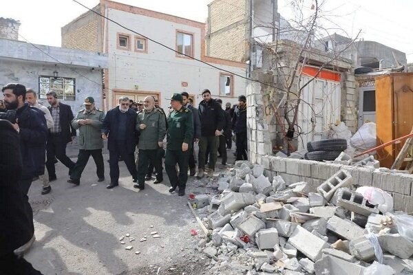 بازدید سرلشکر سلامی از مناطق زلزله‌زده خوی