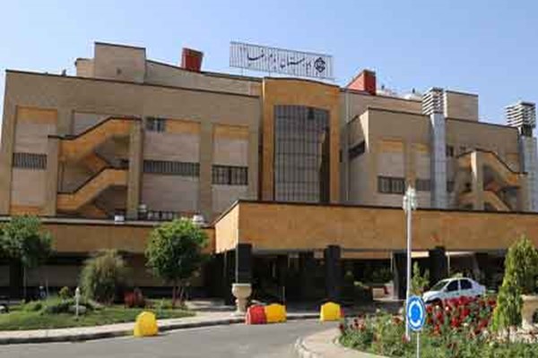انتقاد شدید بیماران از خدمات‌دهی در بیمارستان امام رضا (ع)+ صوت