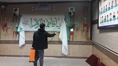 تلاش شبانه جهادگران بسیجی در قم برای ضدعفونی کردن شهر