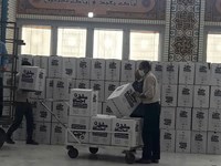 بسته بندی لوازم التحریر برای مناطق محروم کشور در جمکران