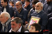 برگزاری آیین غبارروبی مرقد مطهر حضرت معصومه(س) با حضور خانواده های شهدای مدافع حرم