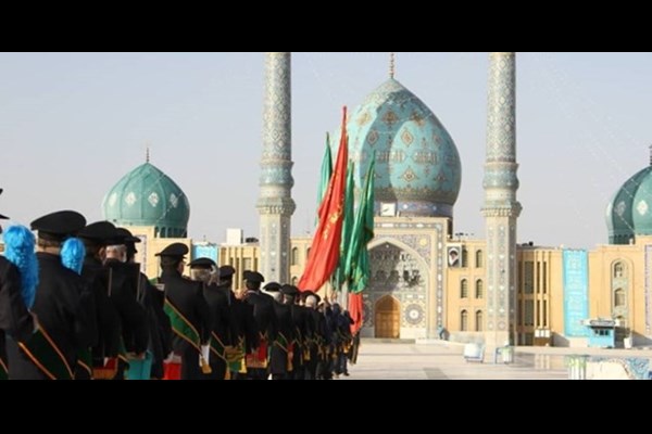 مسجد مقدس جمکران برای نیمه شعبان خادم افتخاری می‌گیرد 