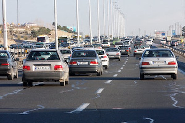 تردد وسائل نقلیه سنگین از ساعت ۱۸ روز شنبه در جاده قدیم قم - تهران ممنوع است 