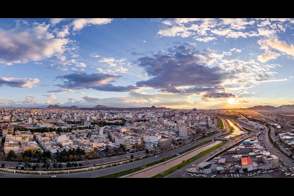  قم یکی از قطب‌های مهم گردشگری ایران است