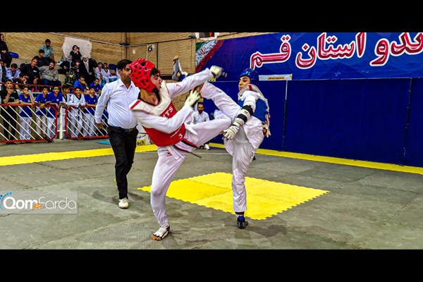 برگزاری مسابقات قهرمانی تکواندو پسران استان قم