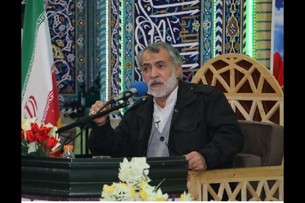  وحدت و همبستگی مردم عامل کلیدی شکست دشمن