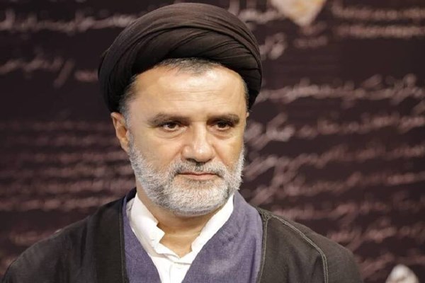 هدف دشمن ضربه‌زدن به استقلال کشور است
