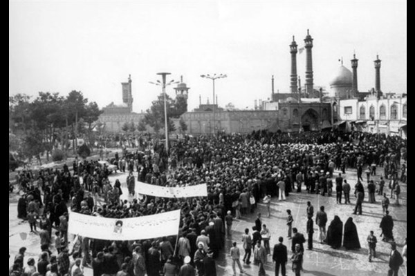 مردم قم مانند ۱۹ دی همچنان تأثیرگذار هستند