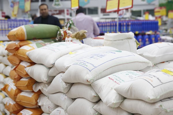 تخصیص یک هزار و ۶۹۶ تُن برنج و شکر برای تنظیم بازار ماه رمضان