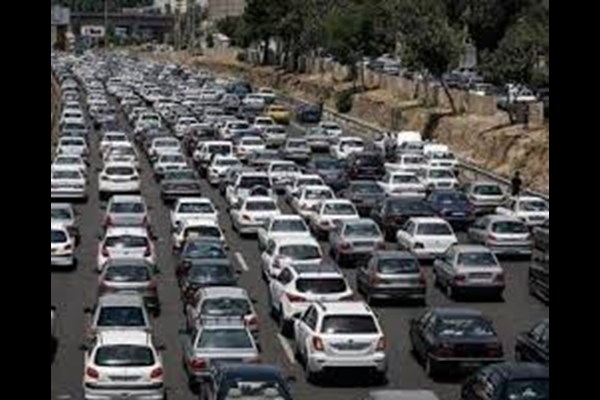 جاده‌های قم شاهد بار برگشت زائران اربعین است 