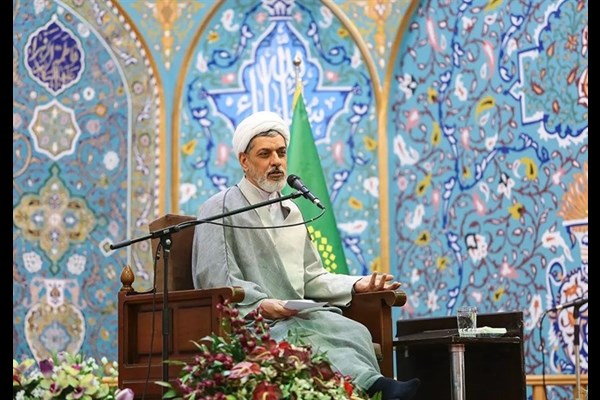 والدین باید دغدغه عاقبت‌به‌خیری فرزند داشته باشند