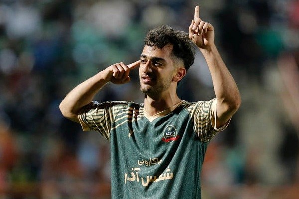 فخریان، اولین خرید قطعی پرسپولیس