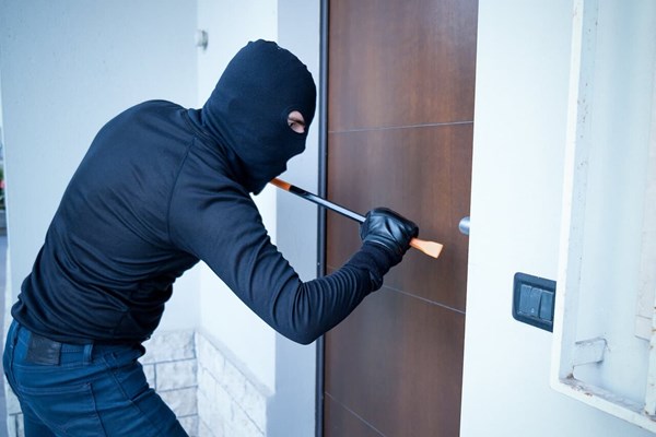 باند سارقان منزل در قم دستگیر شدند
