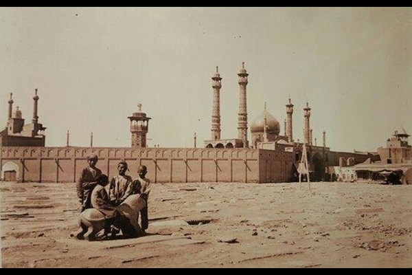 امکانات قم پیش از انقلاب کمتر از یک روستای حاشیه ای بود