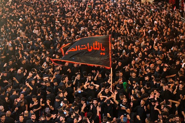  عزاداری محرم، تجلی عشق و وفاداری به امام حسین (ع)