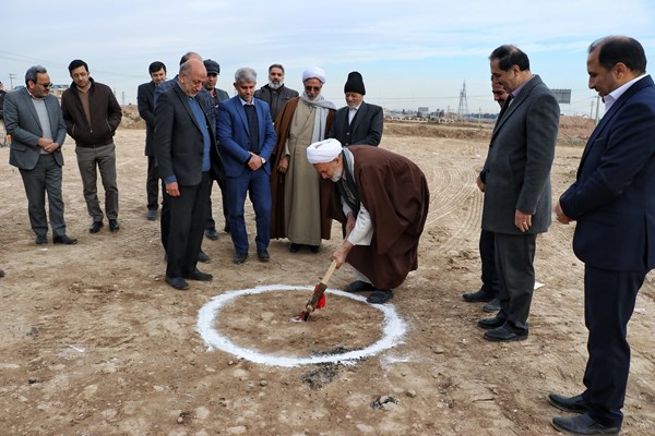 آئین کلنگ‌زنی سرای دانشجویی دانشگاه صنعتی قم 