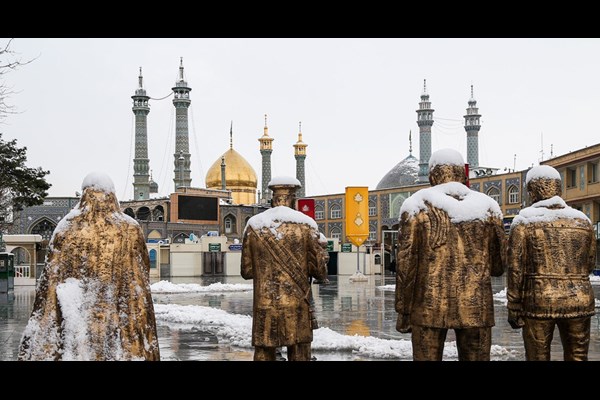 قم آخر هفته برفی می‌شود