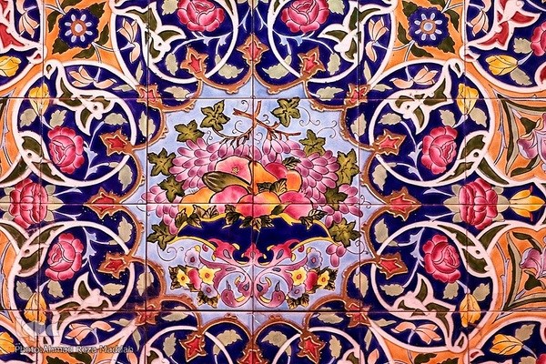  صنعت کاشی‌کاری قم باید احیا شود