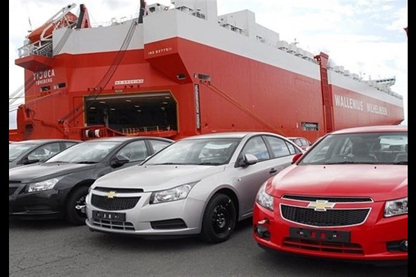 پنج بانک جدید به سامانه فروش خودروهای وارداتی اضافه شدند 
