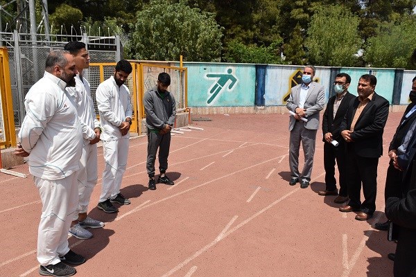 گزارش تصویری | بازدید مدیرکل ورزش و جوانان استان قم از اردوی تیم ملی پرش با نیزه