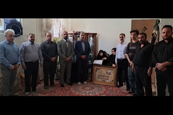 دیدار مدیران ورزشی با خانواده شهید حمله رژیم صهیونیستی 