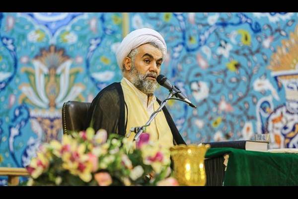 نقش بانوان در گام دوم انقلاب بسیار مهم است/ اهتمام انقلاب به رشد و تعالی بانوان در حوزه های مختلف