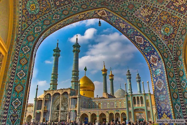  حرم حضرت معصومه (س) کانون آرامش دل‌ها