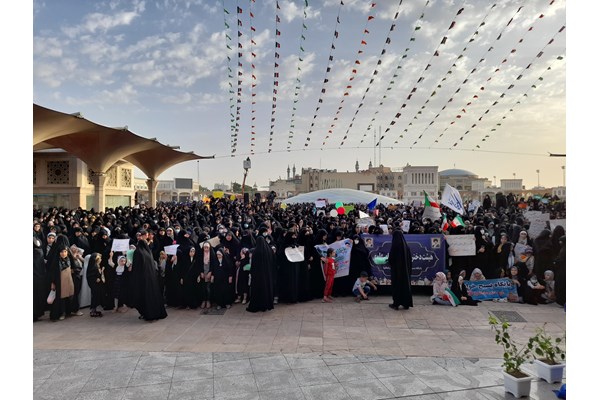 فیلم/ تجمع مردمی حمایت از عفاف و حجاب در قم 