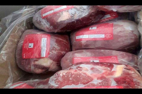  ۲۰۰ تن گوشت منجمد گوسفندی در قم توزیع شد 
