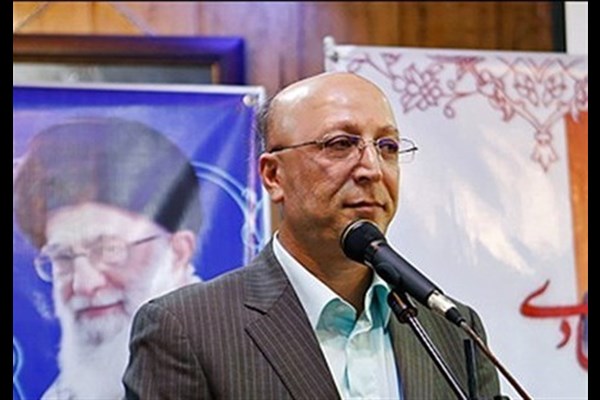 دانشجویان خارجی از تاریخ کشور خود درس بگیرند
