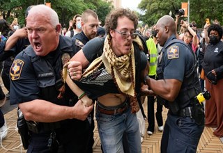 خشونت آمریکا به دانشگاهیان معترض، زیبنده دنیای امروز نیست 